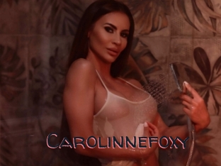 Carolinnefoxy