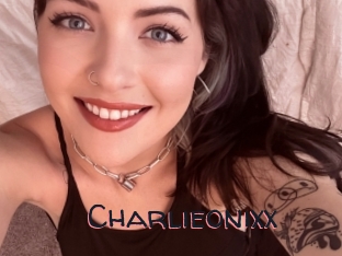 Charlieonixx
