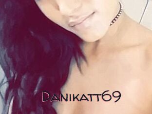 Dani_katt69