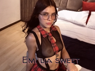 Emi_lia_sweet
