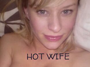HOT_WIFE