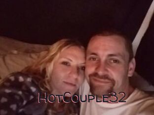 HotCouple32