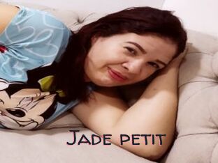 Jade_petit