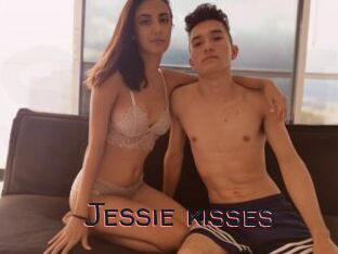 Jessie_kisses