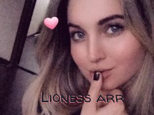 Lioness_arr