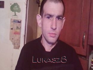 Lukasz8