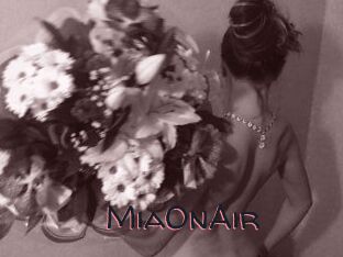 MiaOnAir