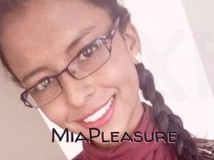 Mia_Pleasure