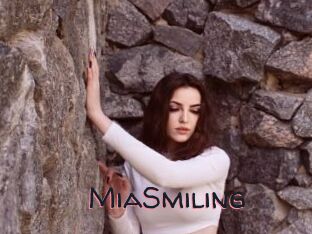 MiaSmiling