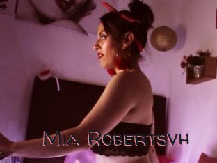 Mia_Robertsvh