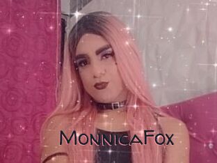 MonnicaFox