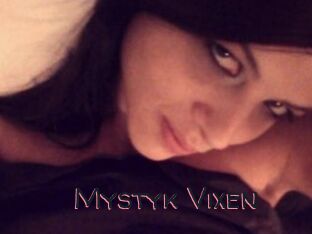 Mystyk_Vixen