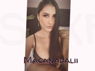 Macanadalii