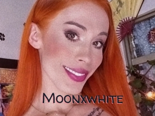 Moonxwhite
