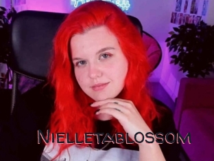 Nielletablossom