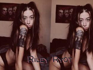 Riley_Ryot