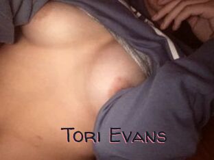 Tori_Evans